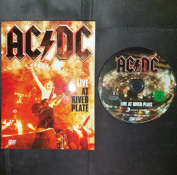 Live At River Plate